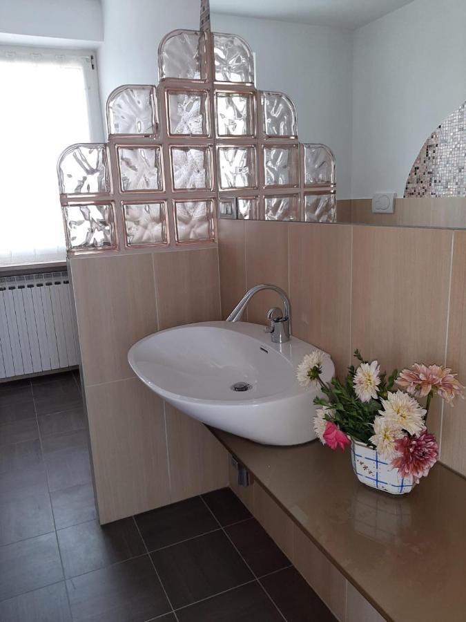 B&B Casa Lilla Verzuolo Eksteriør billede